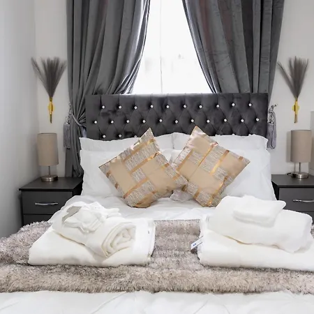 Highend Luxury Design Apartment